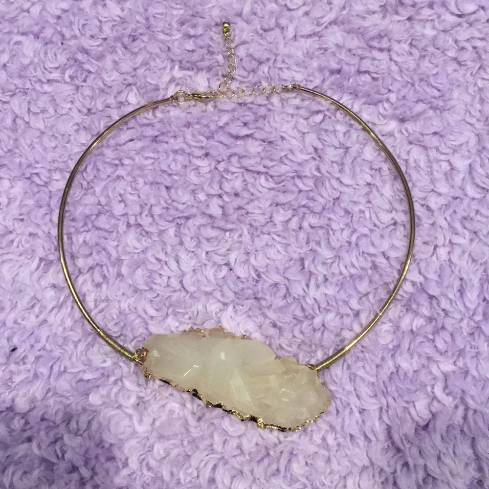 Beautiful crystal quartz necklace